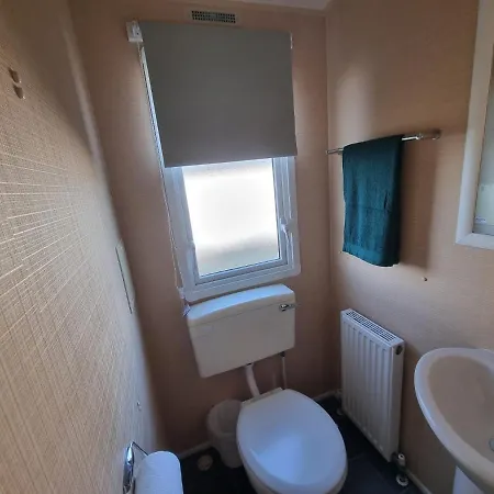 The Perrycroft At The Beeches Caravan Park Chalet