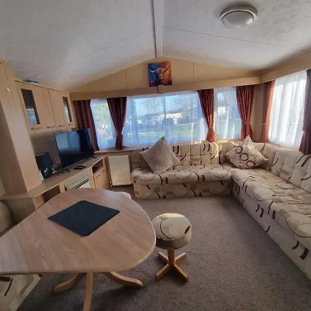 Chalet The Perrycroft At The Beeches Caravan Park